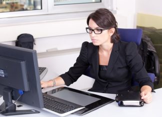 W jaki sposób policzyć całkowite koszty swojego kredytu gotówkowego?