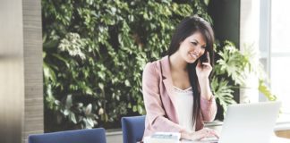 Jak zrobić płot w Minecraft?