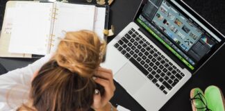 Jak wykorzystać praktyki lub staż do budowania swojej sieci kontaktów?