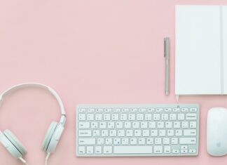 Z czego składa się słuchawka prysznicowa? Z czego składa się słuchawka prysznicowa?