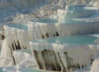 Co się dodaje do basenu? Co się dodaje do basenu?