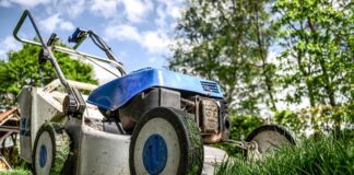 Jak kosić wysoka trawę kosiarka elektryczna?