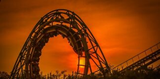 Czy można wrzucać na luz podczas jazdy?