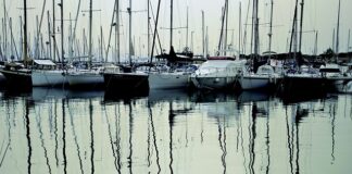 Jak pakować rzeczy do worków próżniowych?