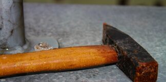 Ile kosztuje trzonek do kilofa?