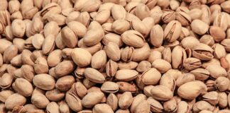 Gdzie wyrzucić opakowanie po chipsach?