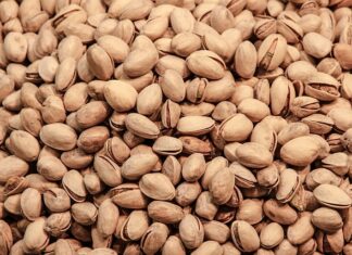 Gdzie wyrzucić opakowanie po chipsach? Gdzie wyrzucić opakowanie po chipsach?