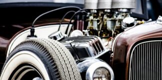 Czym się różni silnik V od r?